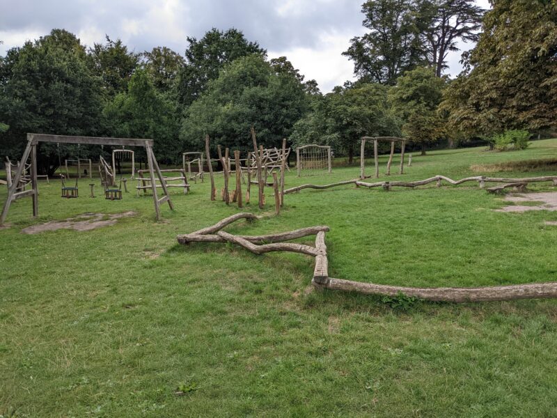 Farnham Park Play Area, Farnham, Surrey freeparks.co.uk