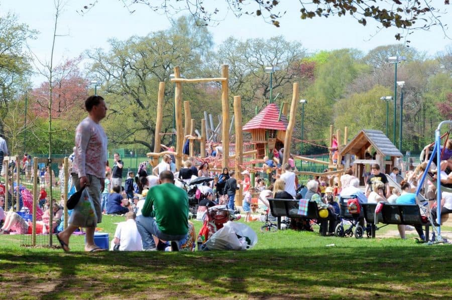 Playgrounds, play areas and play parks near Coventry freeparks.co.uk