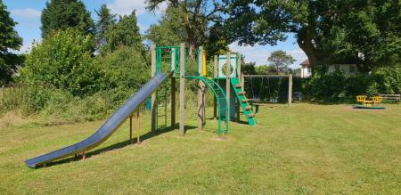 Whitchurch Hill Recreation Ground Play Area