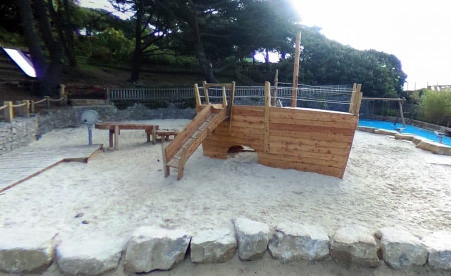 Alum Chine Play Park Alum Chine Play Park